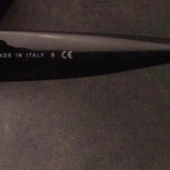 Chanel authentic sunglasses purchased from Neiman Marcus king of Prussia - Picture 5 of 11